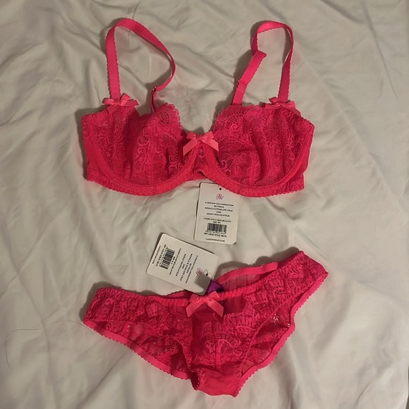 L'Agent by Agent Provocateur Vanesa Bra and Mini Brief - Picture 8 of 11